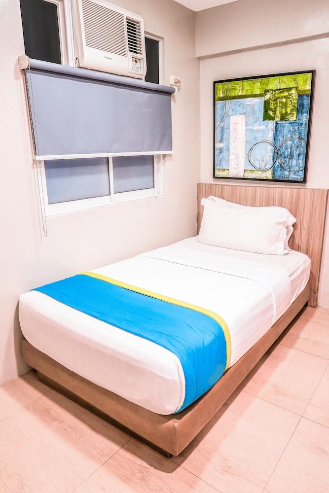 Hotel Z Pad Residences Tacloban