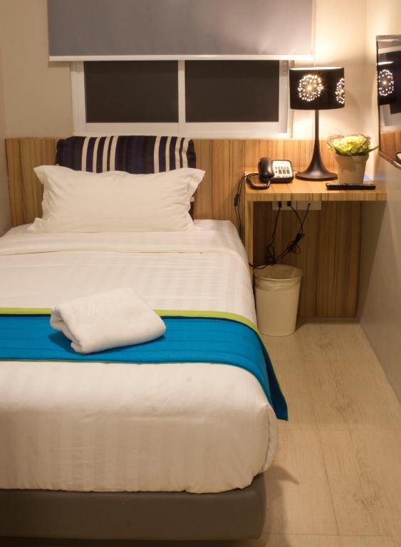 Z Pad Residences Hotel