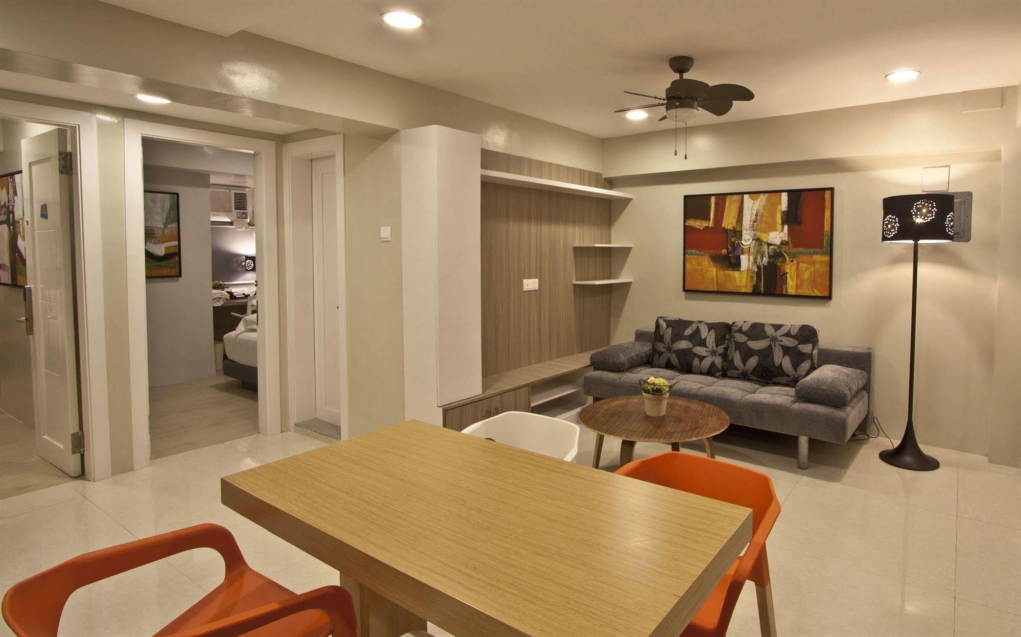 Z Pad Residences Hotel